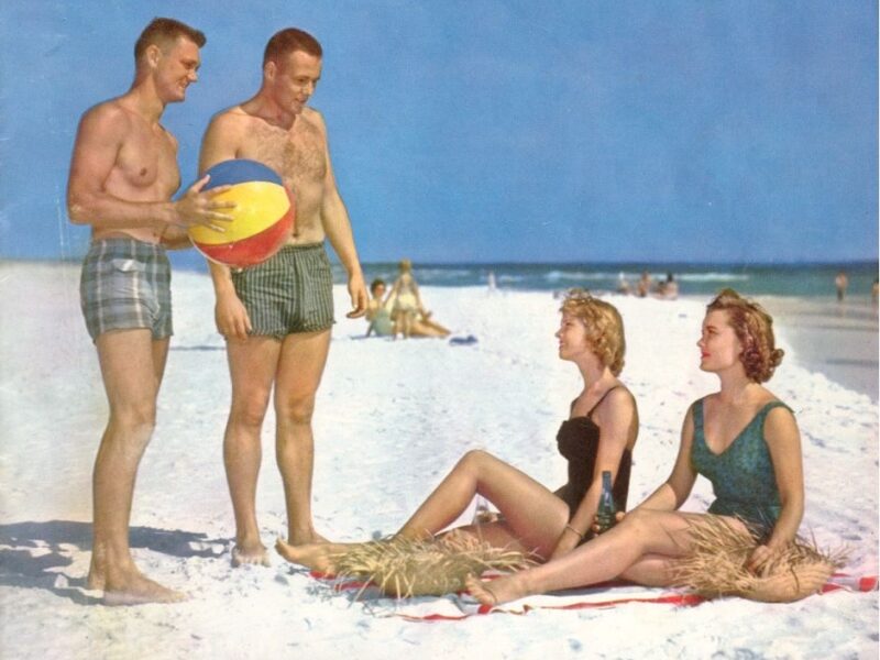 beach_couples_laguna